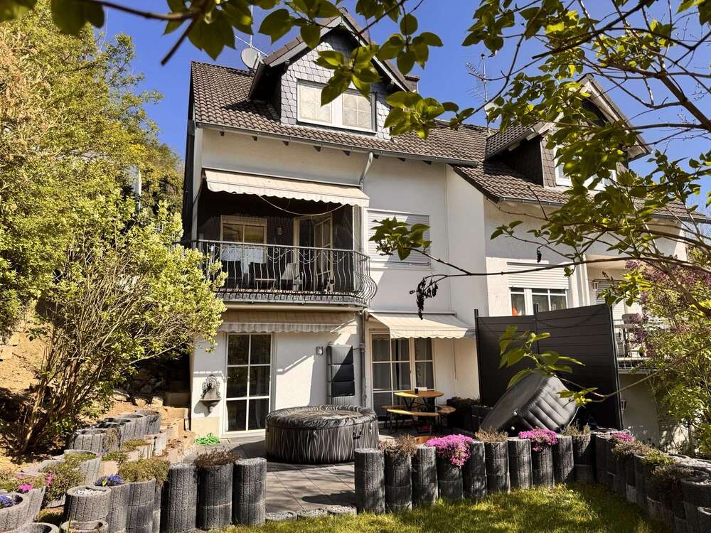 Thumbnail-Haus zum Kaufen in Bad Schwalbach 340.000,00 € 131 m²