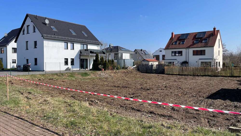 Thumbnail-Grundstück zu verkaufen in Markkleeberg 450.000,00 € 696 m²