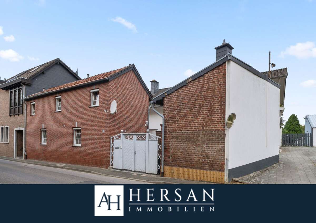 Thumbnail-Haus zum Kaufen in Baesweiler 110.000,00 € 69.95 m²