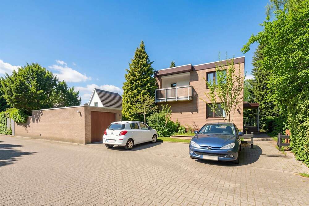 Thumbnail-Haus zum Kaufen in Oldenburg (Oldb) 597.000,00 € 135 m²