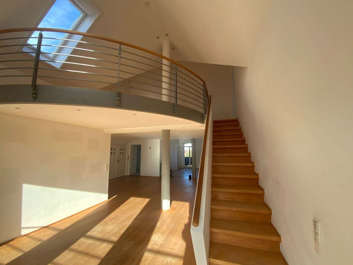 Thumbnail-Wohnung zum Mieten in Zörbig 1.130,00 € 205.87 m²