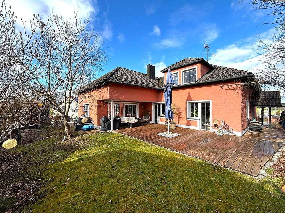 Thumbnail-Haus zum Kaufen in Holzheim am Forst 549.000,00 € 290 m²