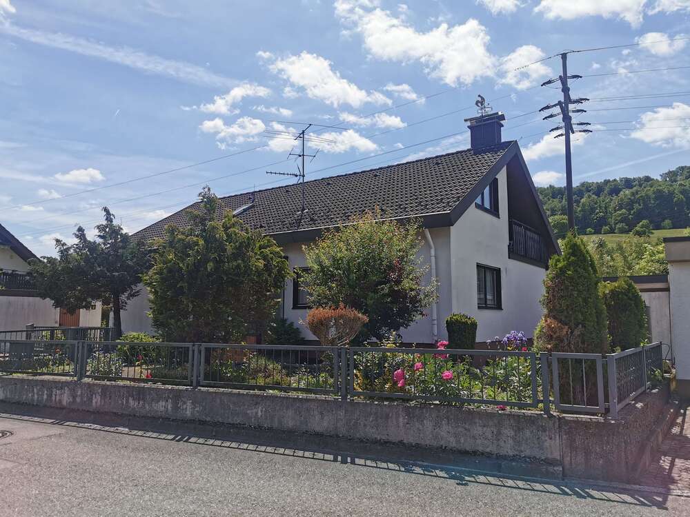 Thumbnail-Haus zum Kaufen in Maulburg 650.000,00 € 253 m²