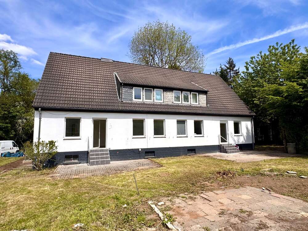 Thumbnail-Haus zum Kaufen in Stolberg 900.000,00 € 661.98 m²