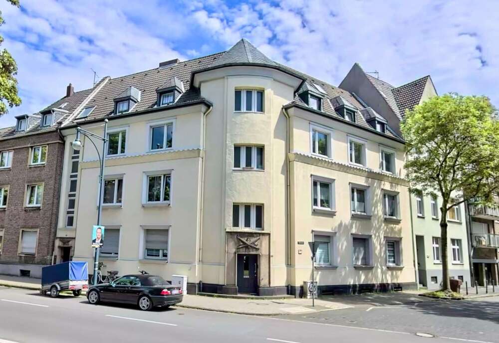 Thumbnail-Wohnung zum Kaufen in Krefeld 179.000,00 € 98.67 m²