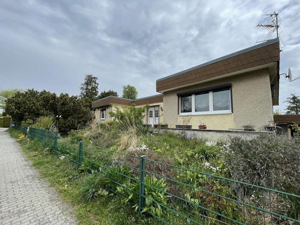 Thumbnail-Haus zum Kaufen in Großziethen 349.000,00 € 144.95 m²
