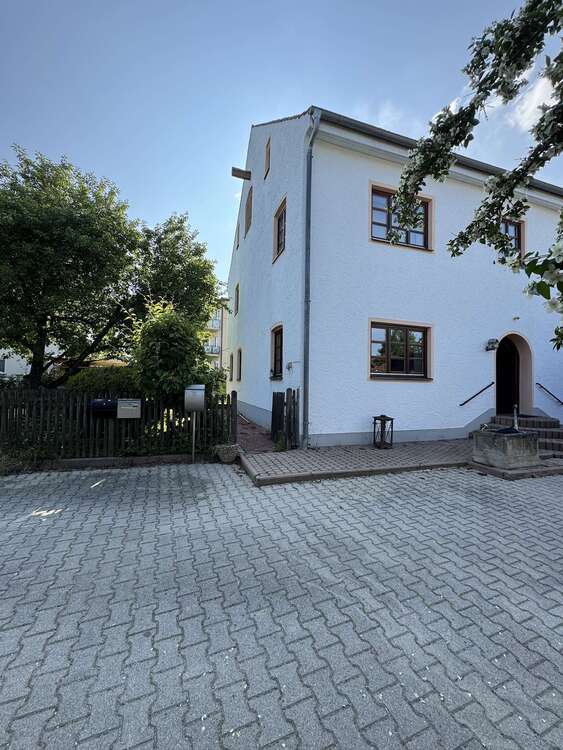 Thumbnail-Wohnung zum Mieten in Neumarkt St. Veit 750,00 € 100 m²