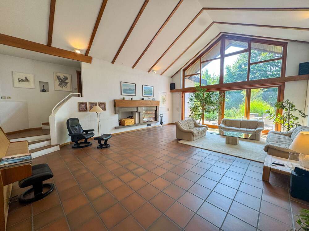 Thumbnail-Haus zum Kaufen in Buchen 575.000,00 € 304 m²