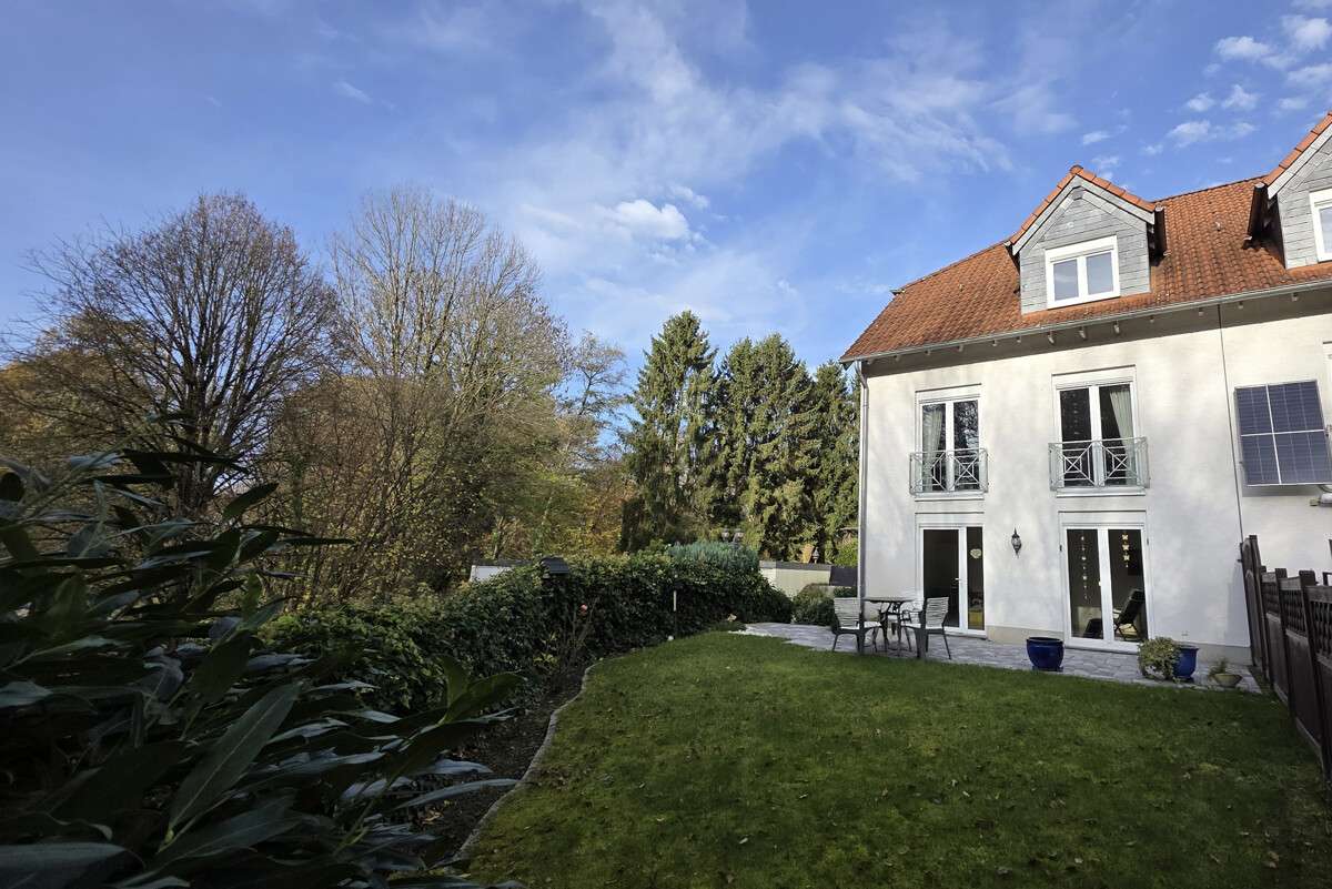 Thumbnail-Haus zum Kaufen in Solingen 468.000,00 € 169 m²