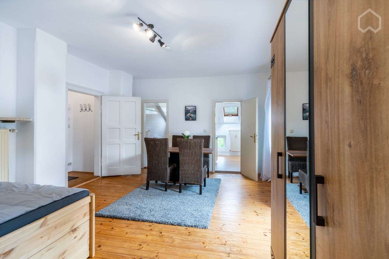Thumbnail-Wohnung zum Mieten in München, Planegg 1.200,00 € 45 m²