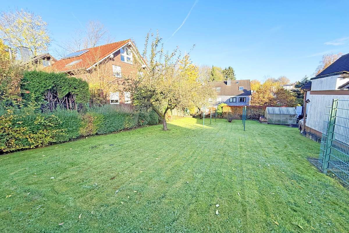 Thumbnail-Grundstück zu verkaufen in Solingen 158.000,00 € 378 m²