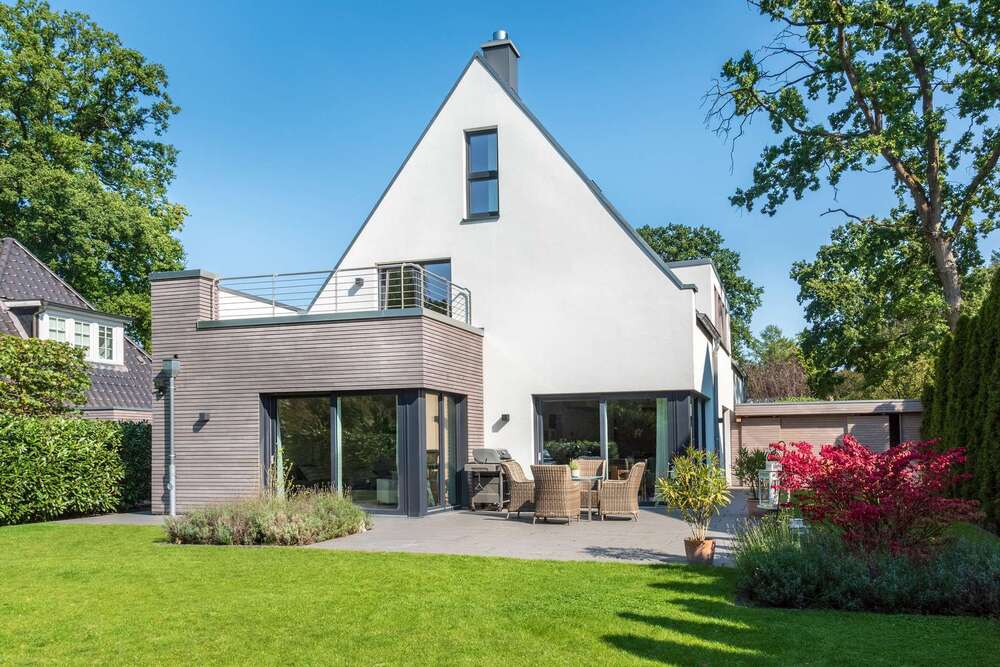 Thumbnail-Haus zum Kaufen in Hamburg 1.442.000,00 € 227 m²