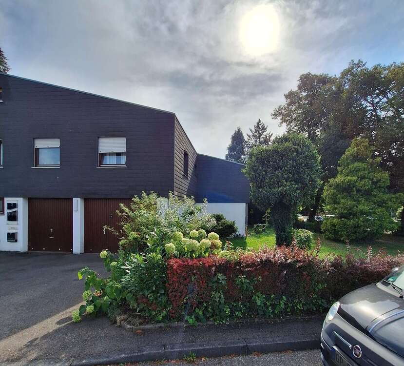 Thumbnail-Wohnung zum Mieten in Zell unter Aichelberg 1.250,00 € 200 m²