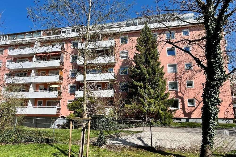 Thumbnail-Wohnung zum Kaufen in Rosenheim 380.000,00 € 80 m²