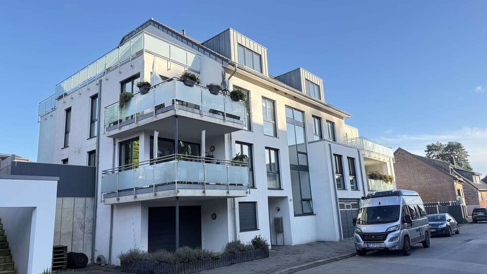 Thumbnail-Wohnung zum Kaufen in Aachen 415.000,00 € 122.99 m²