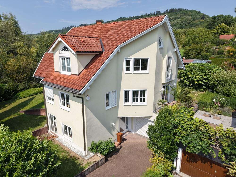 Thumbnail-Haus zum Kaufen in Neuwied 429.000,00 € 221.46 m²