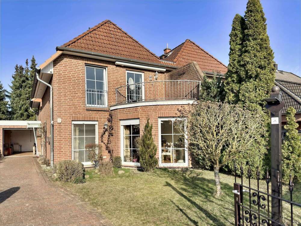 Thumbnail-Haus zum Kaufen in Adendorf 445.000,00 € 127 m²