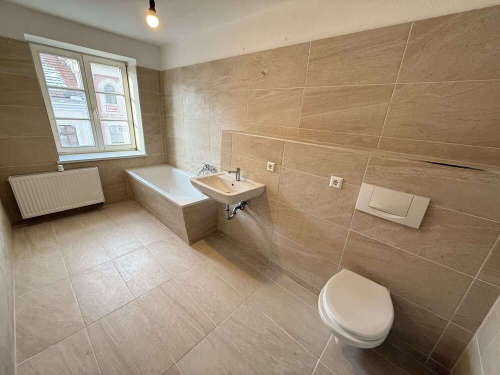 Thumbnail-Wohnung zum Mieten in Görlitz 300,00 € 50 m²