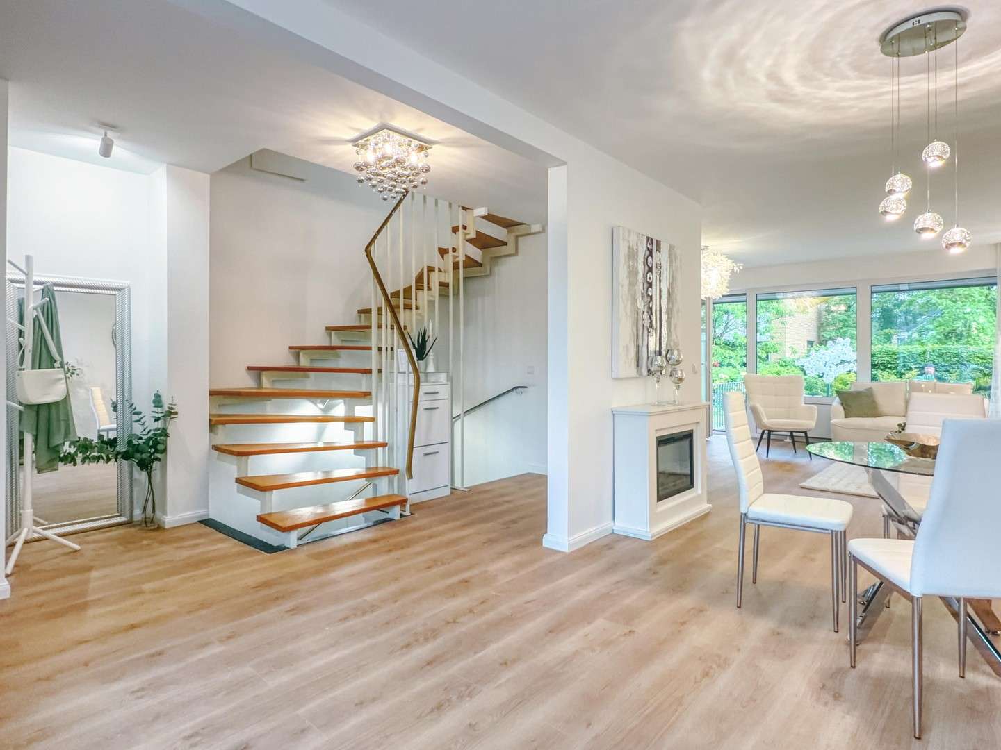 Thumbnail-Haus zum Kaufen in Hamburg 649.000,00 € 145.59 m²