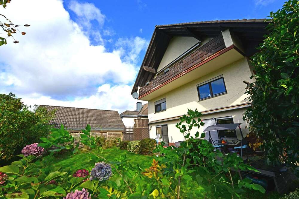 Thumbnail-Haus zum Kaufen in Hennef-Lichtenberg 749.000,00 € 313 m²