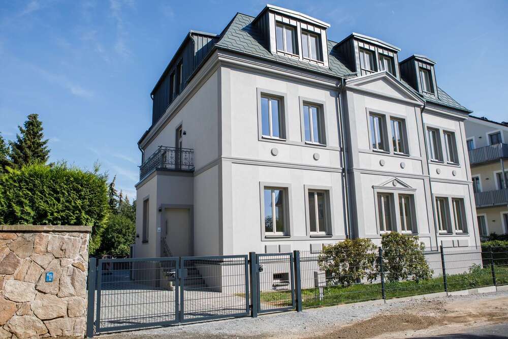 Thumbnail-Wohnung zum Mieten in Radebeul 1.750,00 € 121 m²