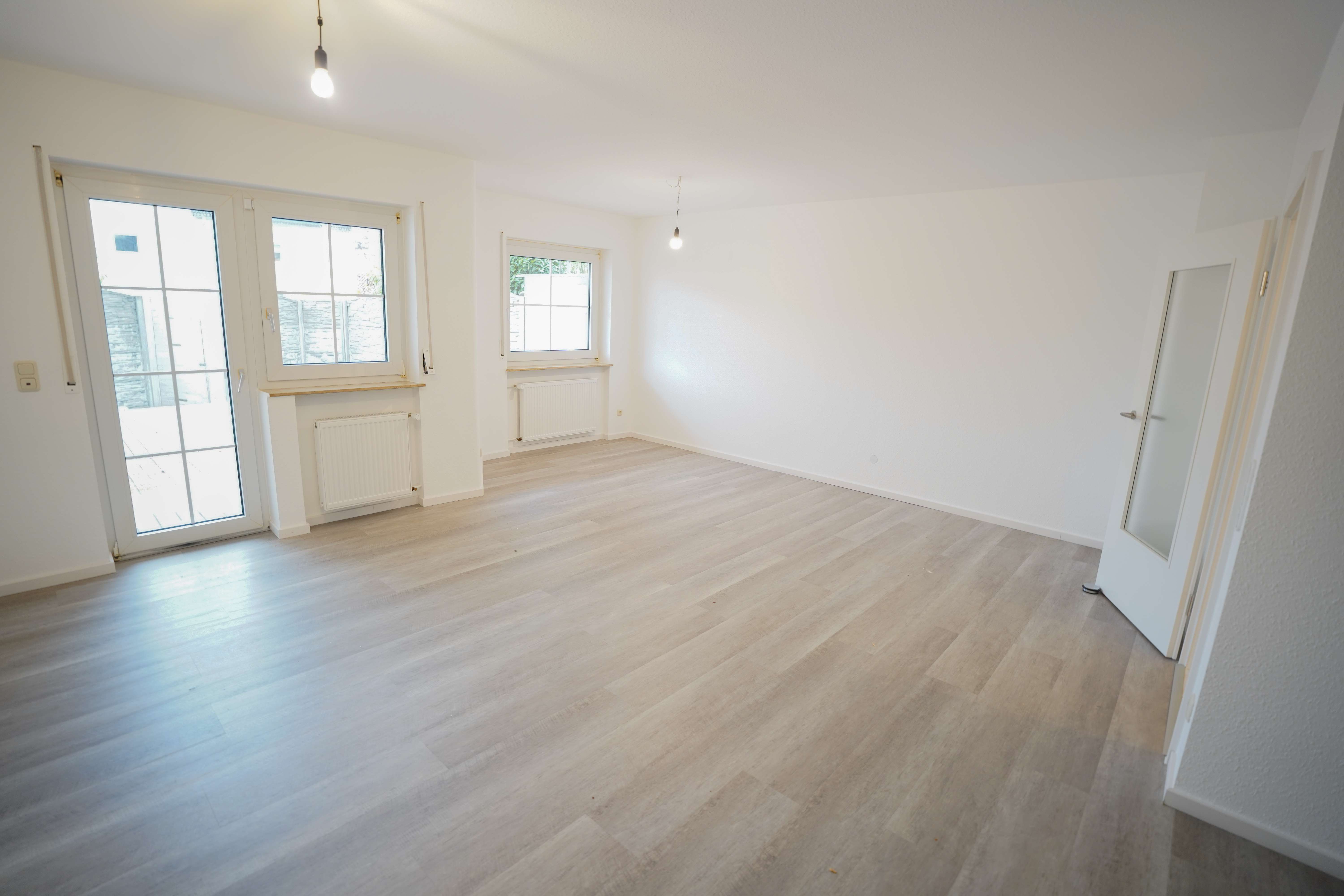 Thumbnail-Haus zum Mieten in Seligenstadt 2.000,00 € 150 m²