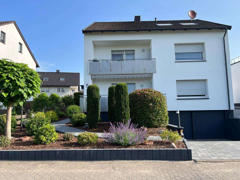 Thumbnail-Wohnung zum Mieten in Löhne 616,00 € 85 m²