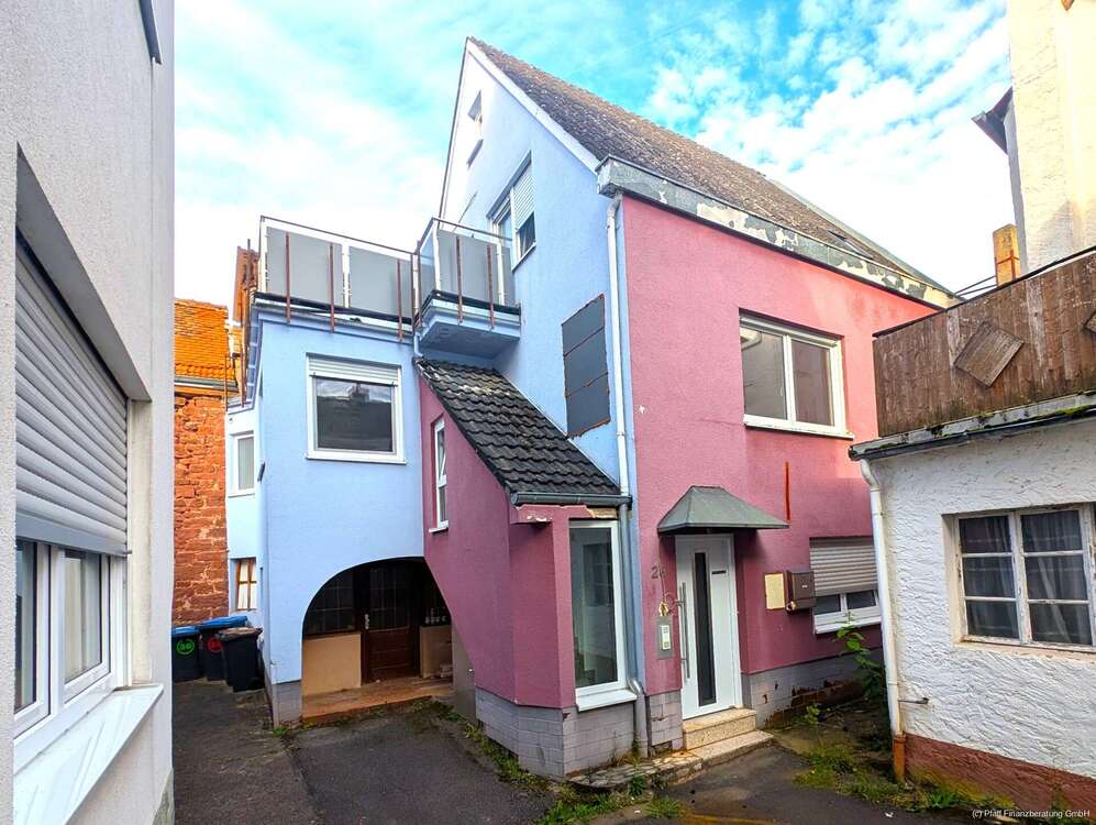 Thumbnail-Haus zum Kaufen in Amorbach 179.000,00 € 127.17 m²