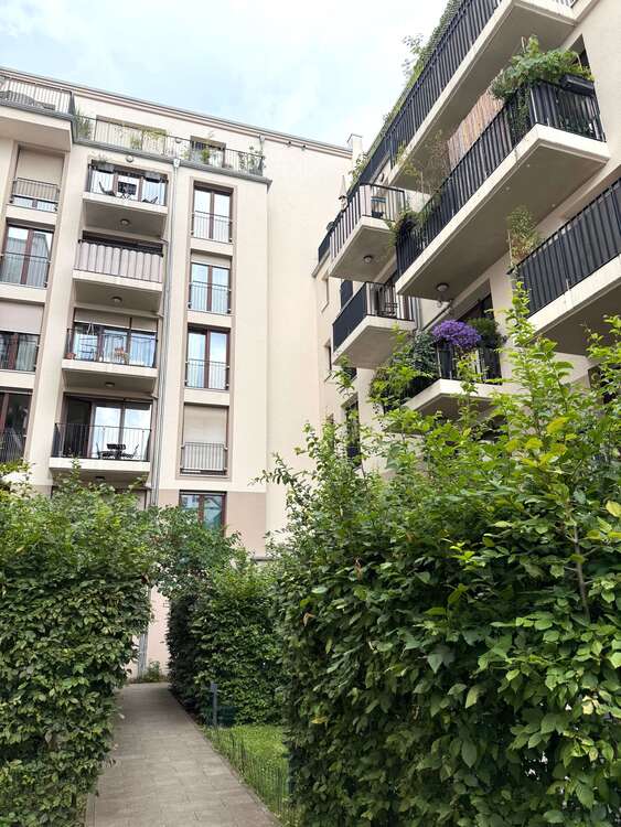Thumbnail-Wohnung zum Kaufen in Frankfurt am Main 1.330.000,00 € 145 m²