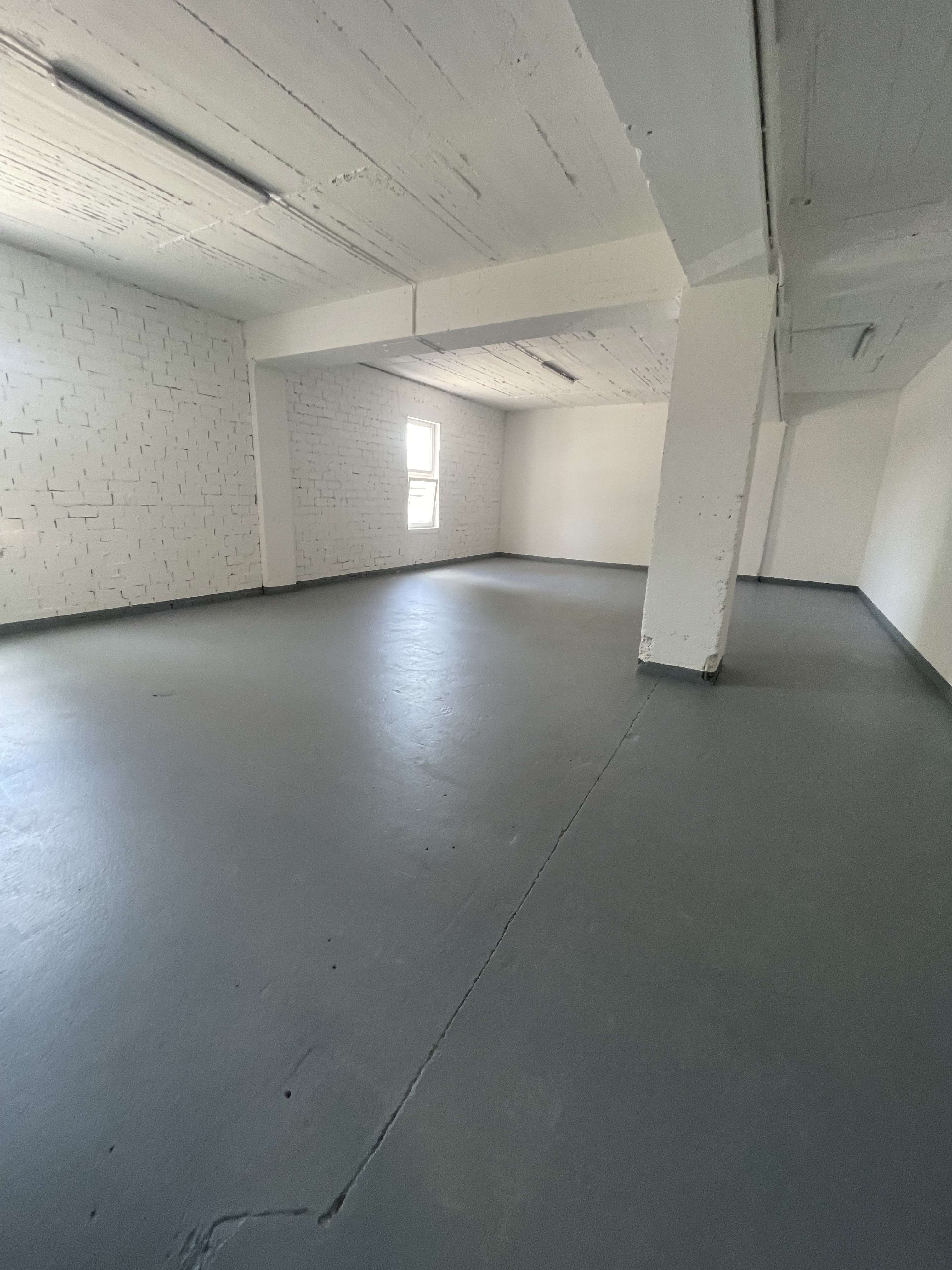 Thumbnail-Halle in Wiesbaden 959,46 € 162.62 m²