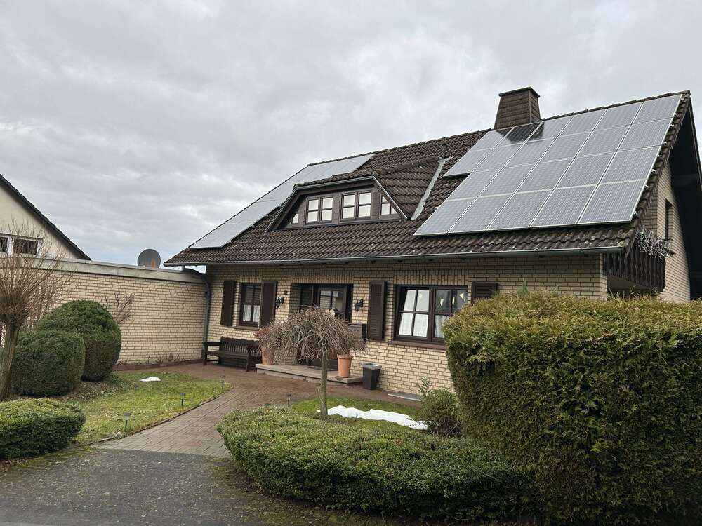 Thumbnail-Haus zum Kaufen in Bad Wünnenberg 233.800,00 € 176 m²