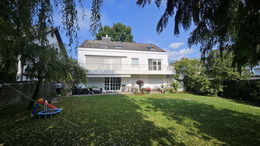 Thumbnail-Haus zum Kaufen in Mühlheim 954.000,00 € 314 m²
