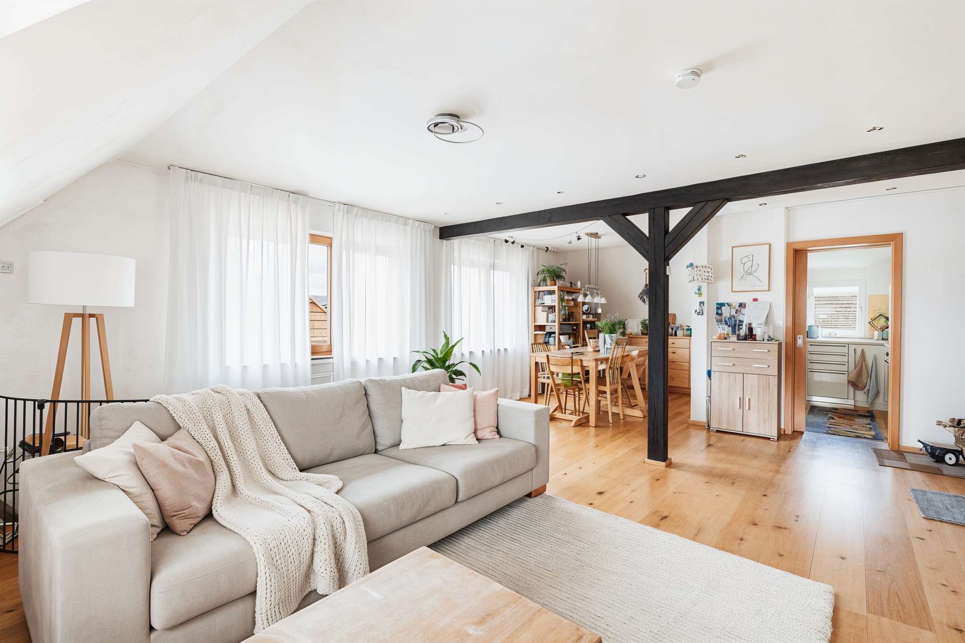 Thumbnail-Wohnung zum Kaufen in Stuttgart 489.000,00 € 117 m²