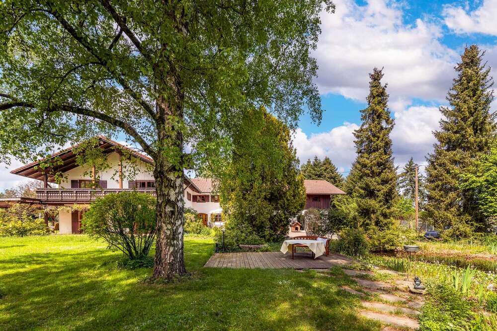 Thumbnail-Haus zum Kaufen in Buch am Buchrain 2.950.000,00 € 400 m²