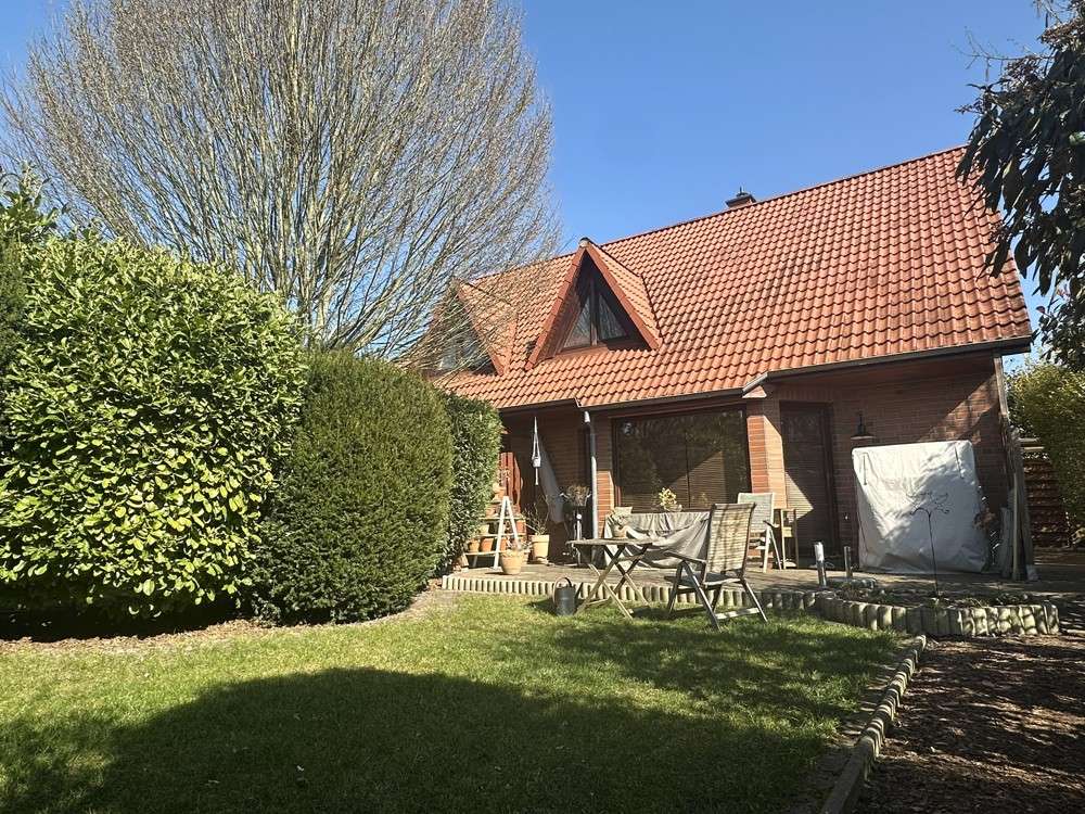 Thumbnail-Haus zum Kaufen in Oldenburg Bümmerstede 379.000,00 € 119.57 m²