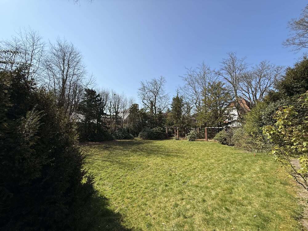 Thumbnail-Grundstück zu verkaufen in Meerbusch 1.490.000,00 € 1000 m²