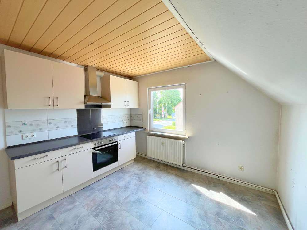 Thumbnail-Wohnung zum Kaufen in Butjadingen Stollhamm 99.000,00 € 82 m²