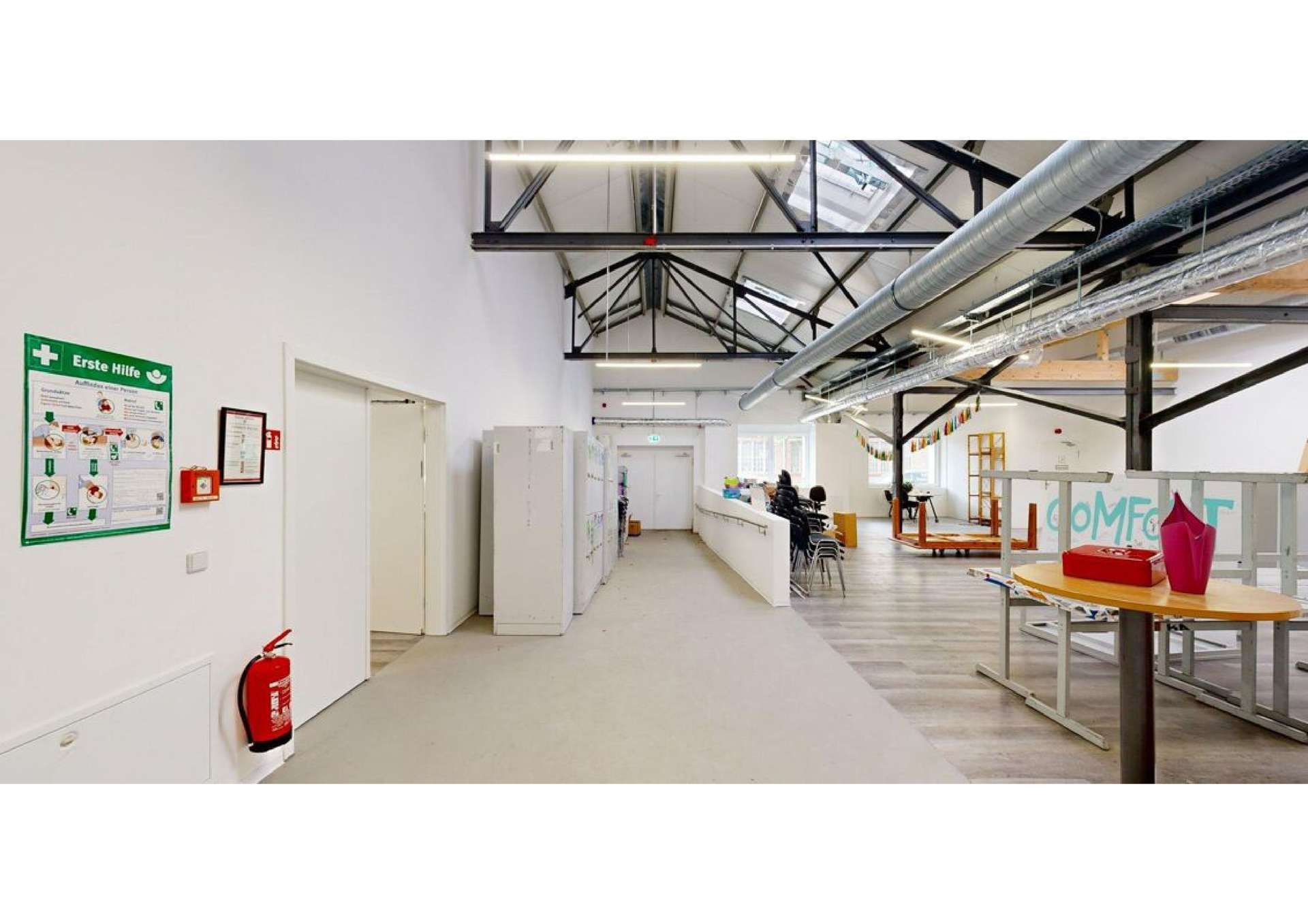 Thumbnail-Büro in Berlin 17.566,56 € 975.92 m²