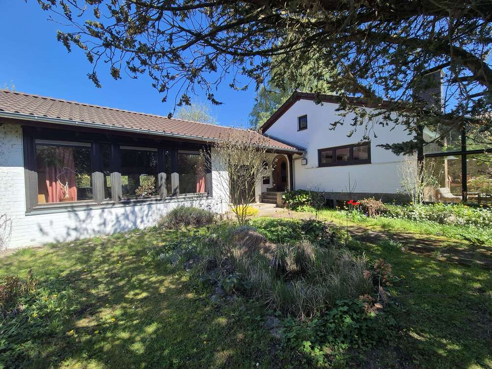 Thumbnail-Haus zum Kaufen in Springe 448.000,00 € 208 m²