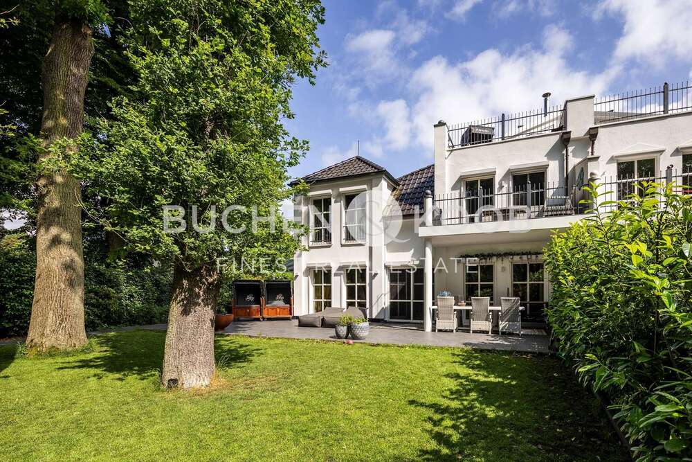 Thumbnail-Haus zum Kaufen in Hamburg 2.790.000,00 € 254 m²