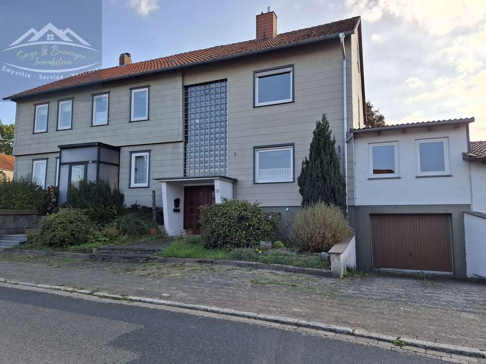 Thumbnail-Haus zum Kaufen in Einbeck 189.000,00 € 297.92 m²