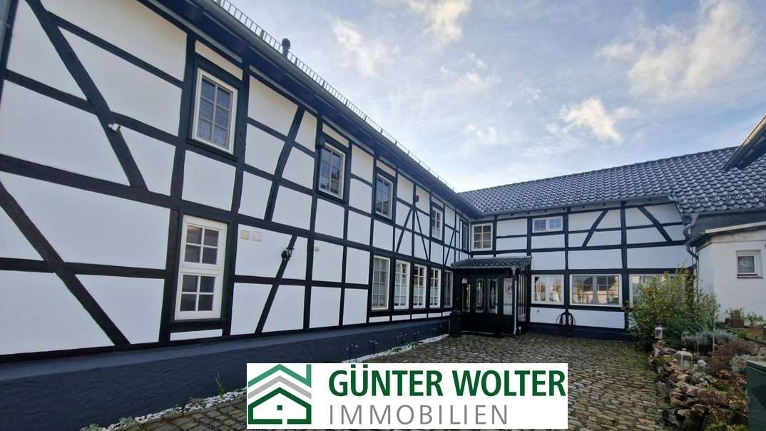 Thumbnail-Haus zum Kaufen in Kall 457.000,00 € 222.85 m²