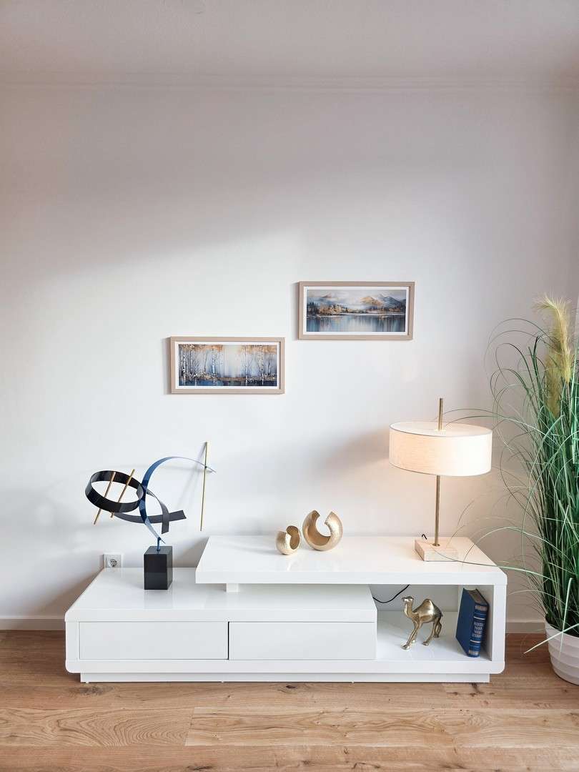 Thumbnail-Wohnung zum Kaufen in München-Bogenhausen 869.000,00 € 79.92 m²