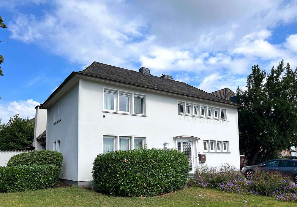 Thumbnail-Haus zum Kaufen in Brühl 1.190.000,00 € 251 m²