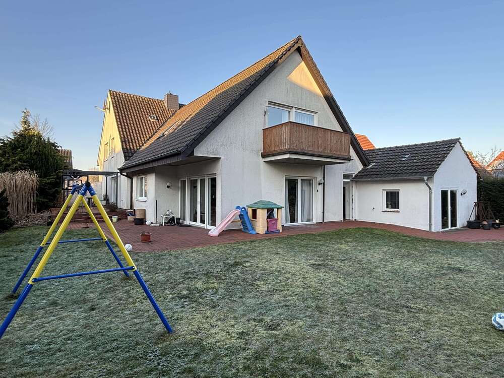Thumbnail-Haus zum Kaufen in Versmold 379.000,00 € 241.98 m²