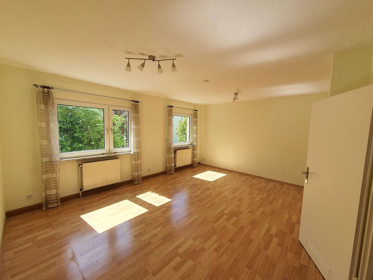 Thumbnail-Wohnung zum Kaufen in Frankfurt 193.000,00 € 64.26 m²