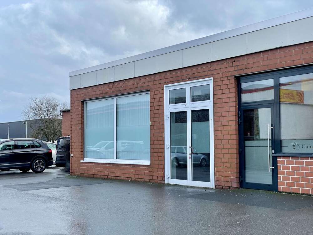 Thumbnail-Büro in Neustadt 894,60 € 142 m²
