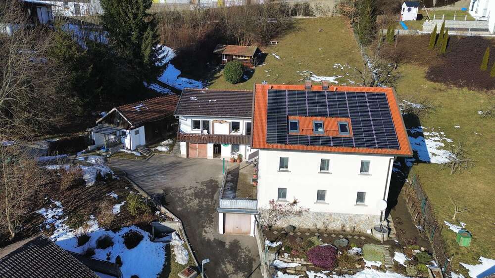 Thumbnail-Haus zum Kaufen in Hauzenberg 395.000,00 € 204 m²