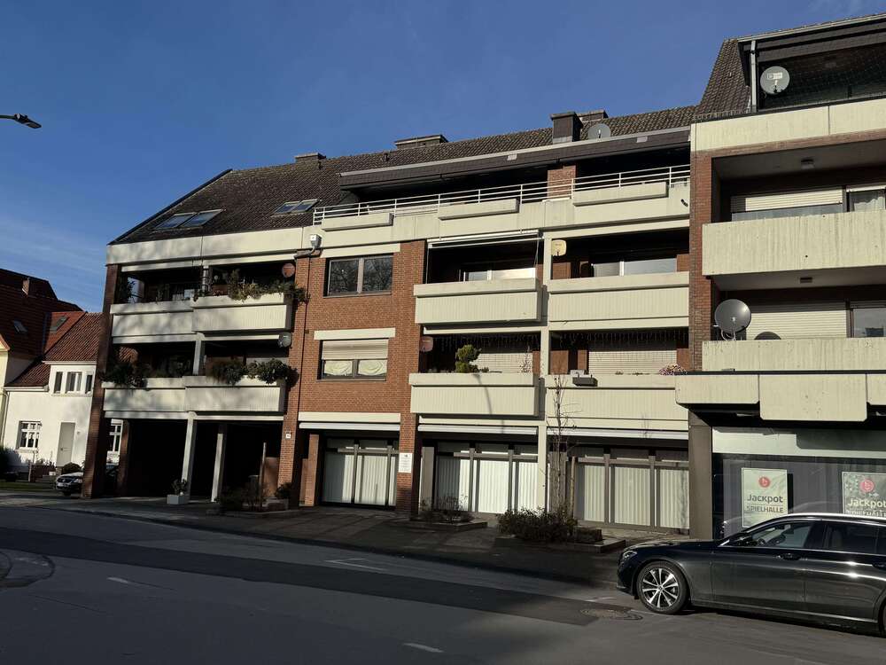 Thumbnail-Wohnung zum Kaufen in Rheda-Wiedenbrück 225.000,00 € 116 m²