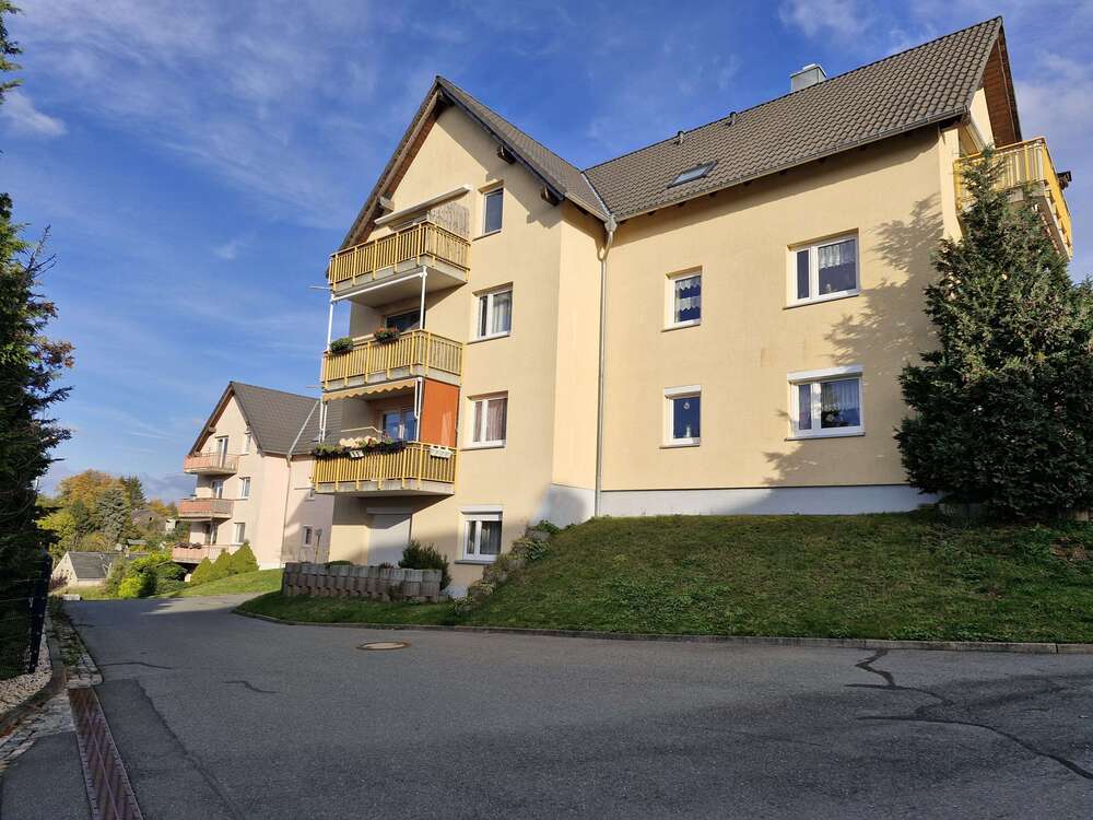 Thumbnail-Wohnung zum Mieten in Lugau 306,00 € 47 m²